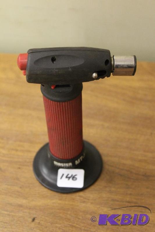 lot 146 image: Master Appliance Torch