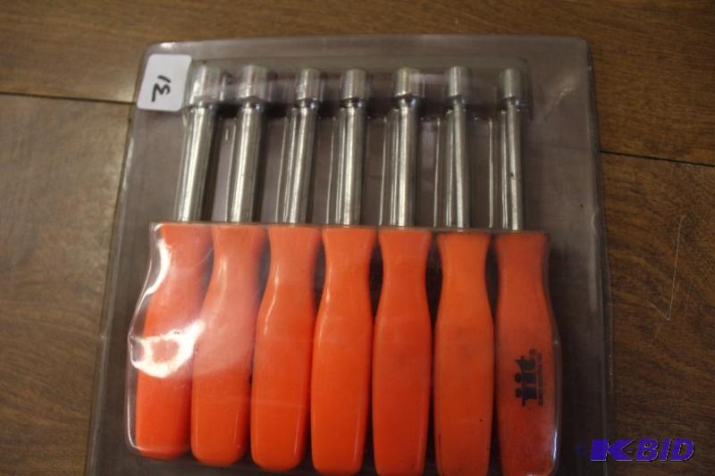 lot 31 image: NEW in Package Socket Screwdriver Set