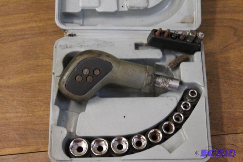 lot 37 image: Socket Set   316th - 1132nds and 10MM ...