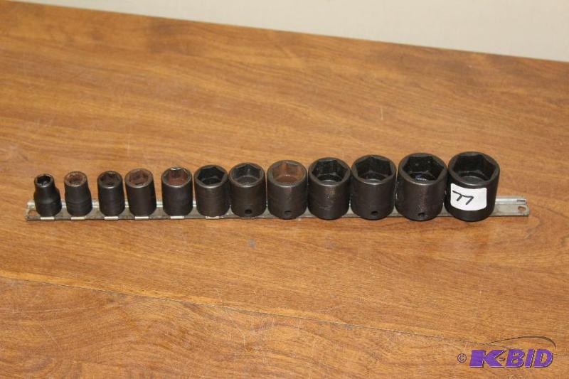 lot 77 image: Snap-on SAE Socket Set