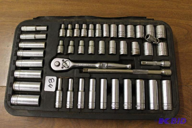 lot 84 image: ATD Socket Set SAE and Metric, Bonus Snap-on Swivel