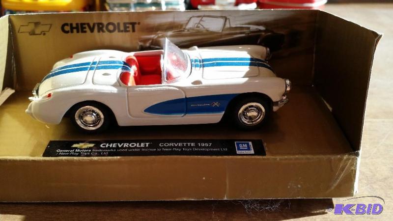 lot 105 image: 1957 Chevrolet