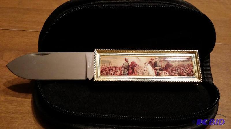 lot 29 image: Franklin Mint Collector Knife