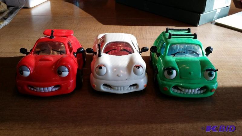 lot 52 image: 3 Chevron Cars