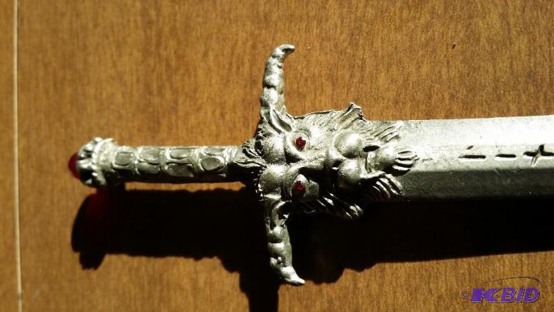 lot 71 image: Mystical pewter