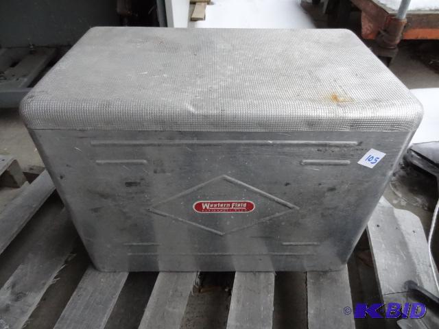 lot 105 image: Vintage aluminum Western Field cooler...