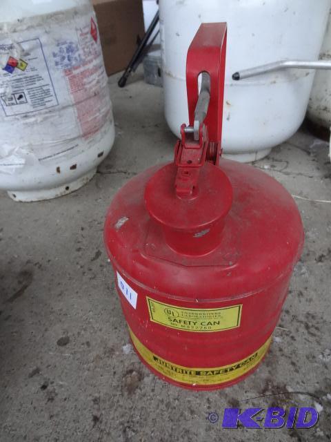 lot 110 image: 1 gal safety can...
