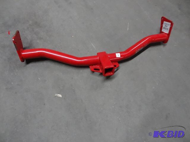 lot 3 image: Curt receiver hitch. 13300-01. Fits 95-04 Bla...
