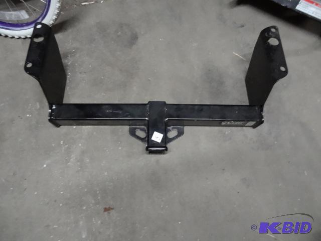 lot 5 image: Curtis receiver hitch. 12519. Unsure what it ...