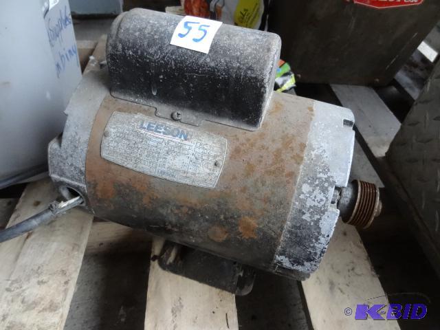 lot 55 image: Leeson electric motor. 230 volt. 1 HP. 3450 R...