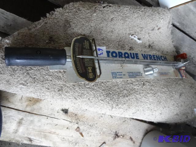 lot 63 image: 12 drive torque wrench...