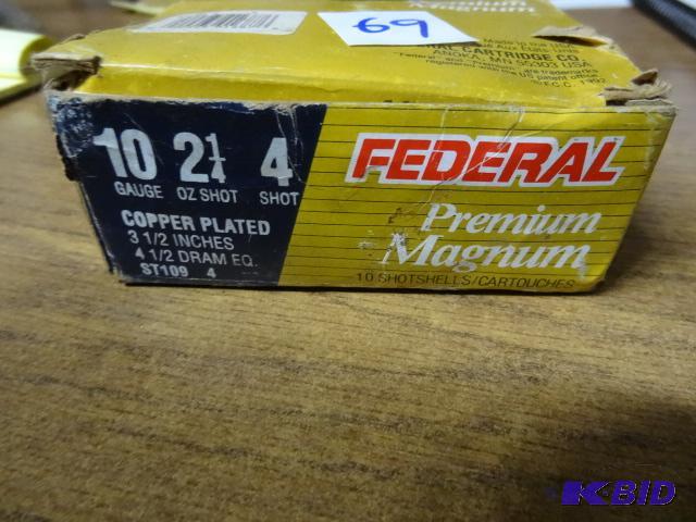 lot 69 image: 10 gauge shot gun shells. Qty 10...