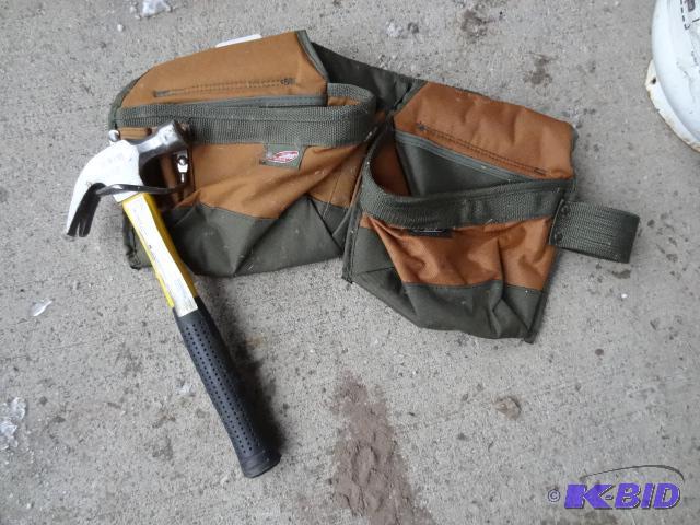 lot 98 image: Bucket boss tool belt with claw hammer...