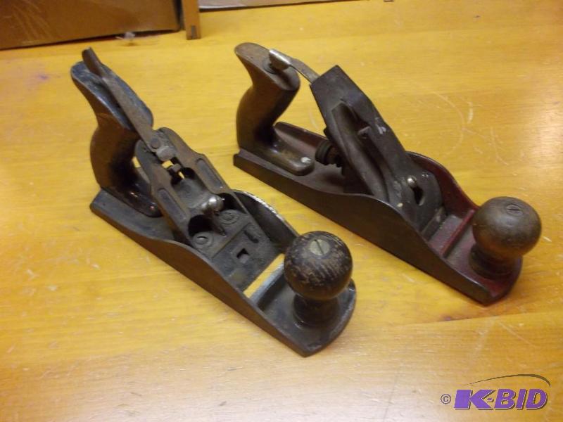 2-Old Wood Planes (USA, Worth)...