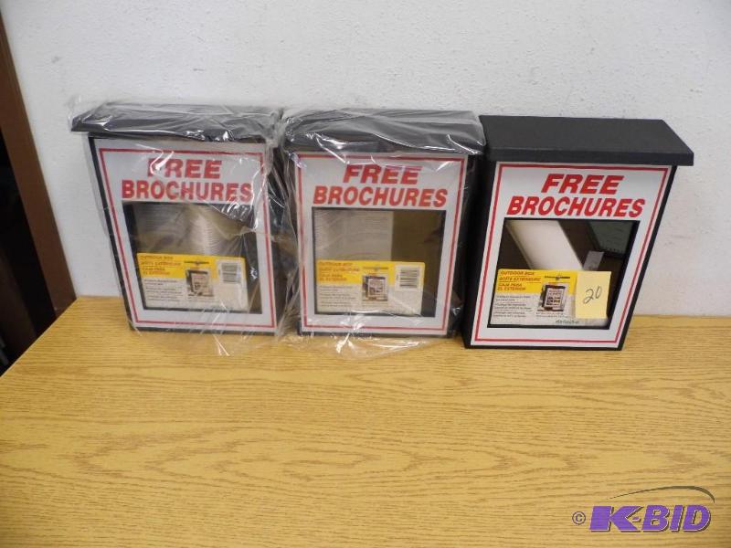 3 Brochure Boxes