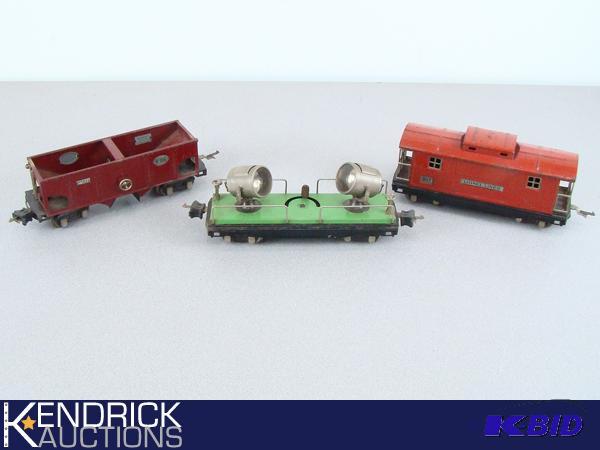 3 Vintage Metal Lionel O-Scale Train Cars