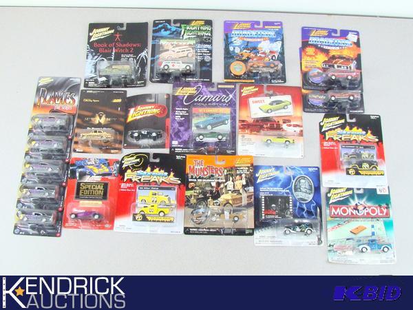 20 Vintage MINT ON CARD Johnny Lightning Cars
