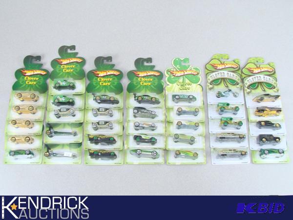 35 Vintage MINT ON CARD Hot Wheels Clover Cars