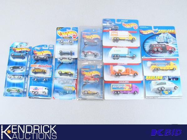 25 Vintage MINT ON CARD Hot Wheels Haulers, and 2-Packs