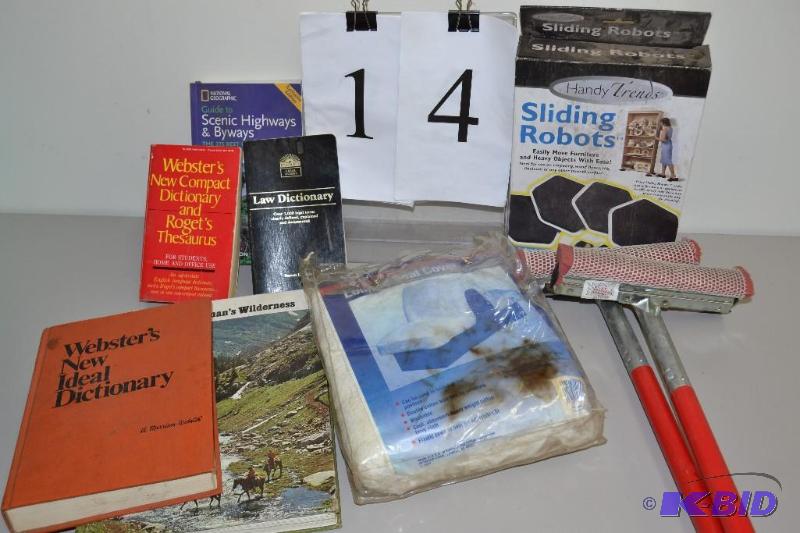 lot 14 image: Books & more