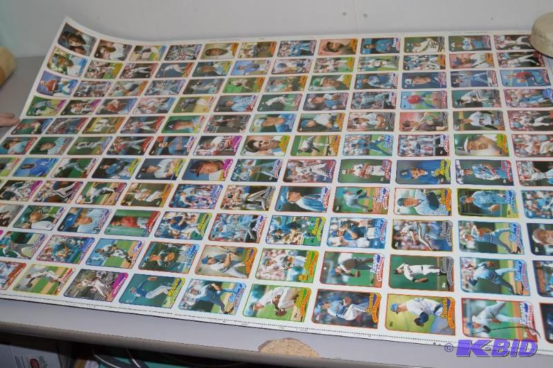 lot 29 image: Topps baseball cards- uncut sheets