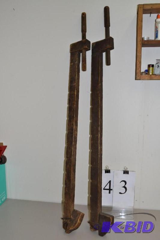 lot 43 image: Vintage Wooden vises