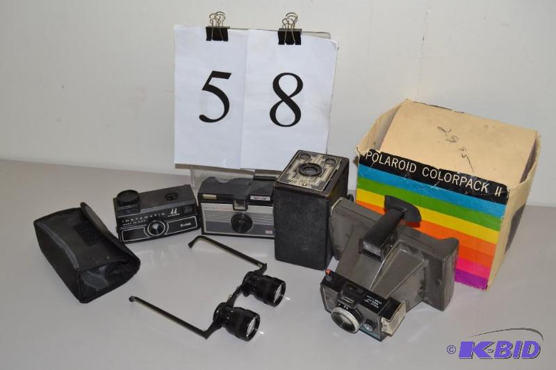 lot 58 image: Assorted cameras