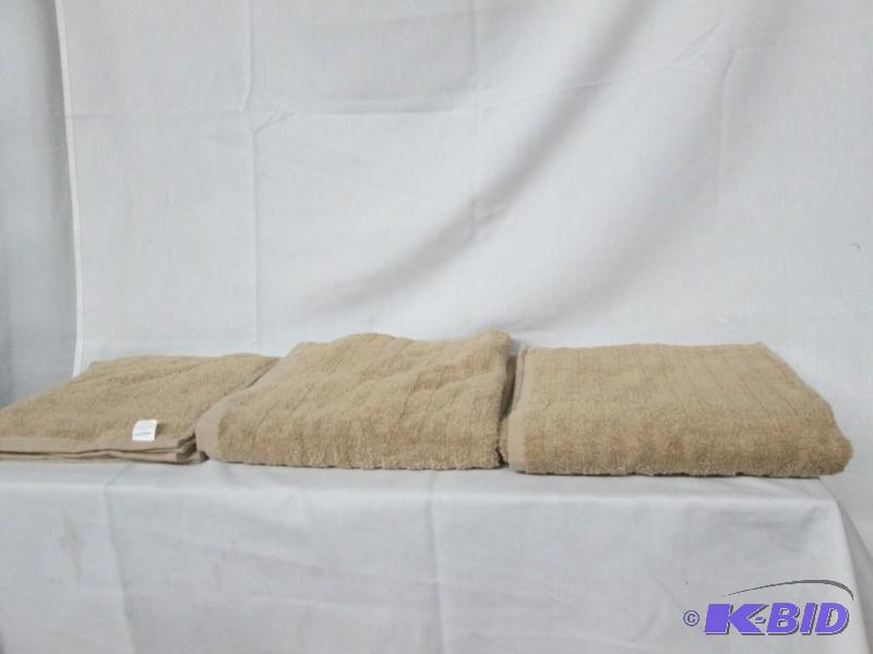 McLeland Design Wide Rib Towel Set