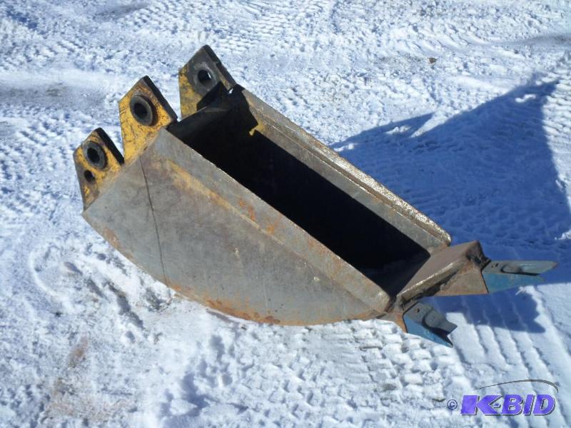 Ford 12&quot Trench Bucket With Frost-Ripper...