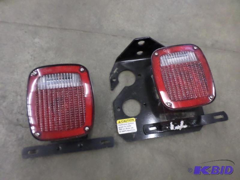 (2) Like New 12Volt Tail Lights...