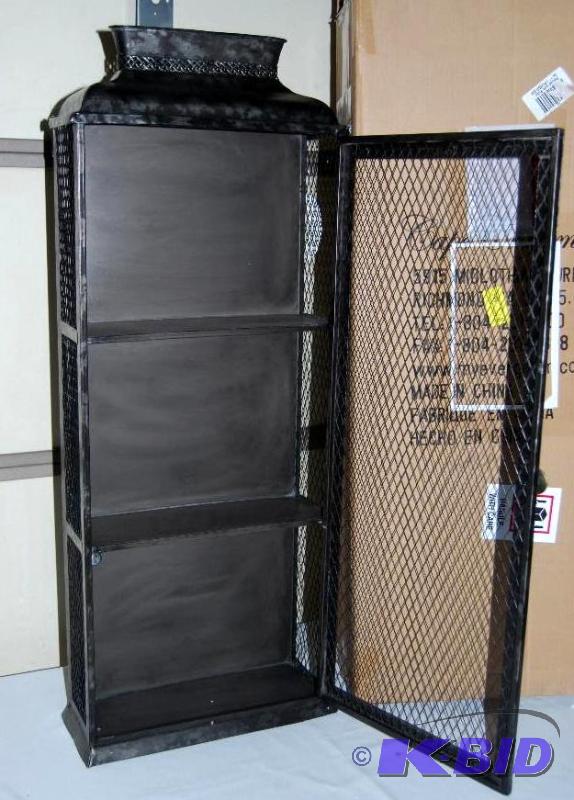 Metal Shelf with Wire Door, 3 shelves, mesh d...