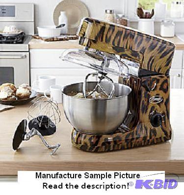 lot 113 image: Ginnys Brand 5 Quart Batch Boss Stand Mixer ...