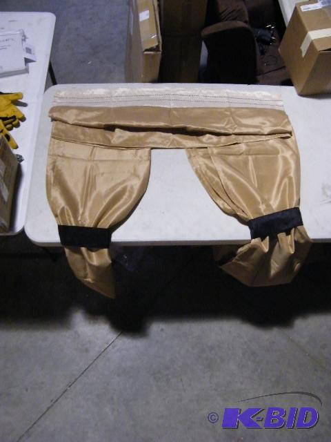 lot 143 image: Curtain Set - gold, cream, black - 30.5&quot...