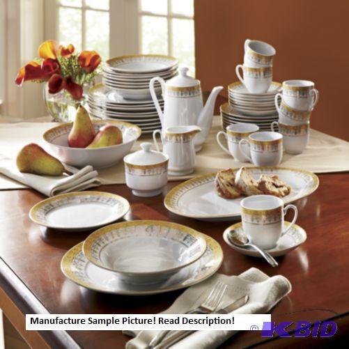 lot 152 image: Royal Lyon Dinnerware Set -&nbspSet an impre...