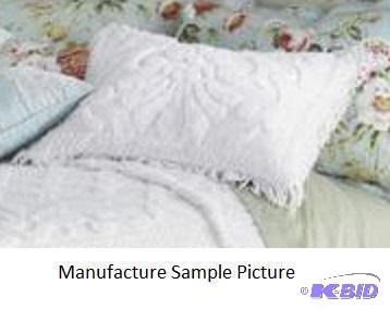 lot 180 image: One White Chenille Pillow Sham - Tufted scrol...