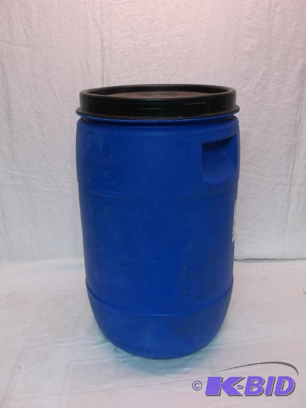 lot 148 image: Good clean food grade 20 gallon barrel....
