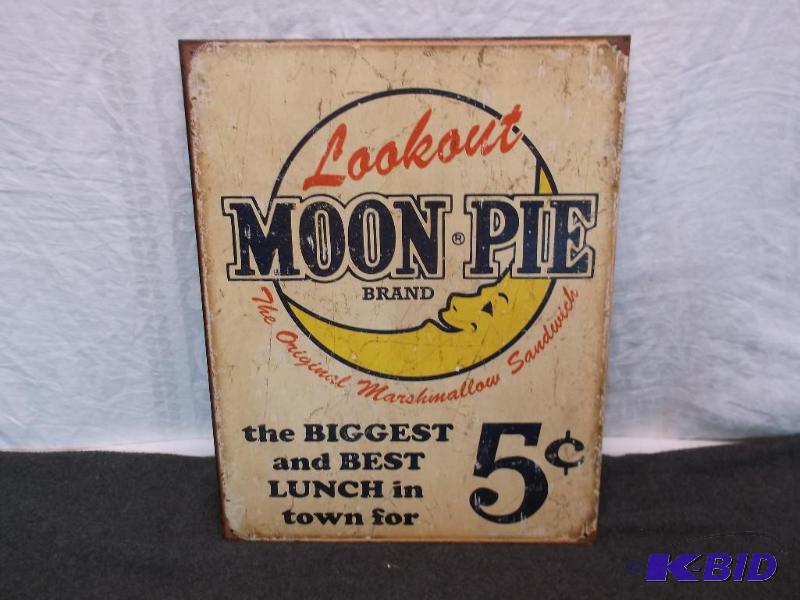 lot 32 image: Collectable metal Moon Pie sign measuring 12 ...