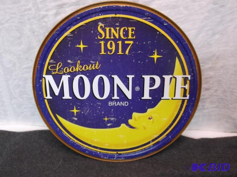 lot 41 image: Collectable metal Moon Pie sign measuring 11 ...