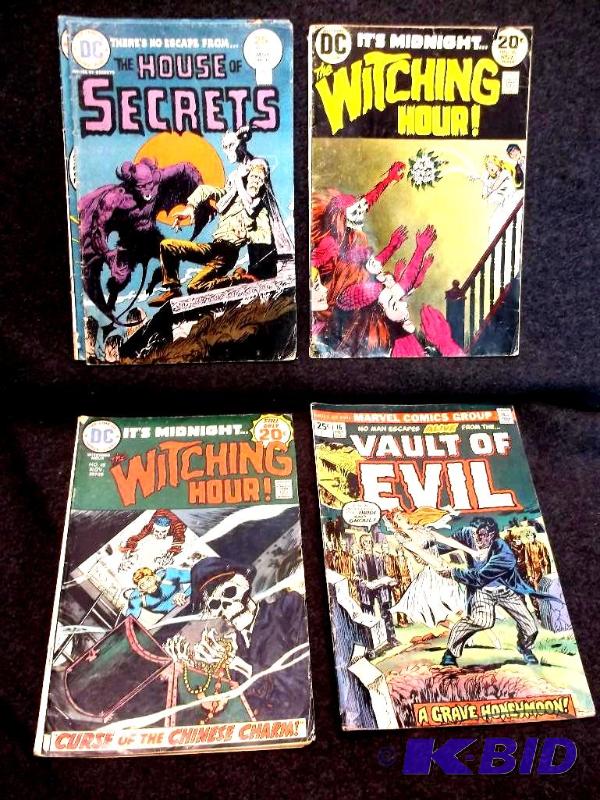 lot 57 image: Lot with 4 collectable comic books....