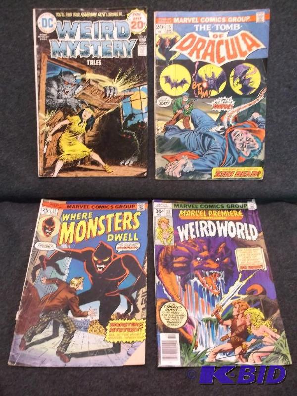 lot 65 image: Lot with 4 collectable comic books....