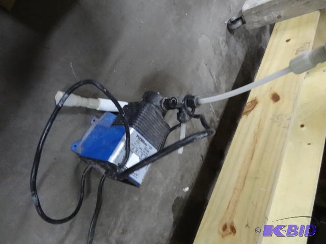 Pulsa tron electronic metering pump. Model LB...