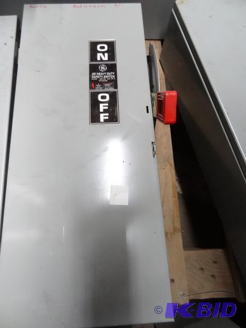 GE heavy duty safety switch. NP1578000E...