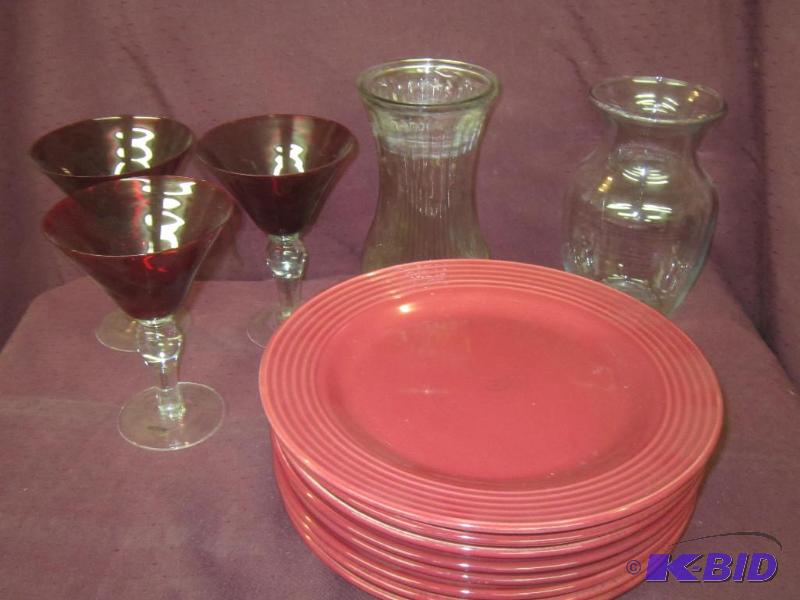 lot 462 image: Misc Box Lot - 3 red stem glasses, Set of 8 Mauve plates, 2 Vases