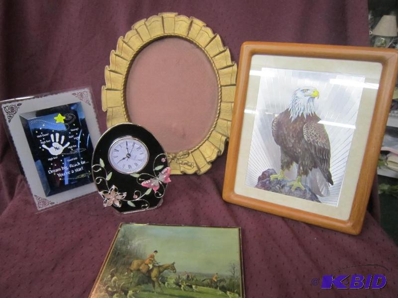lot 518 image: Misc Lot - Eagle Picture, Oval Picture Frame with Bow, Clock, and Horse Fox and Hunting Picture