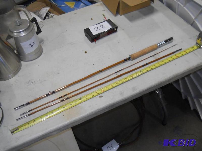 lot 29 image: Bamboo Fly Rod. Very Clean.