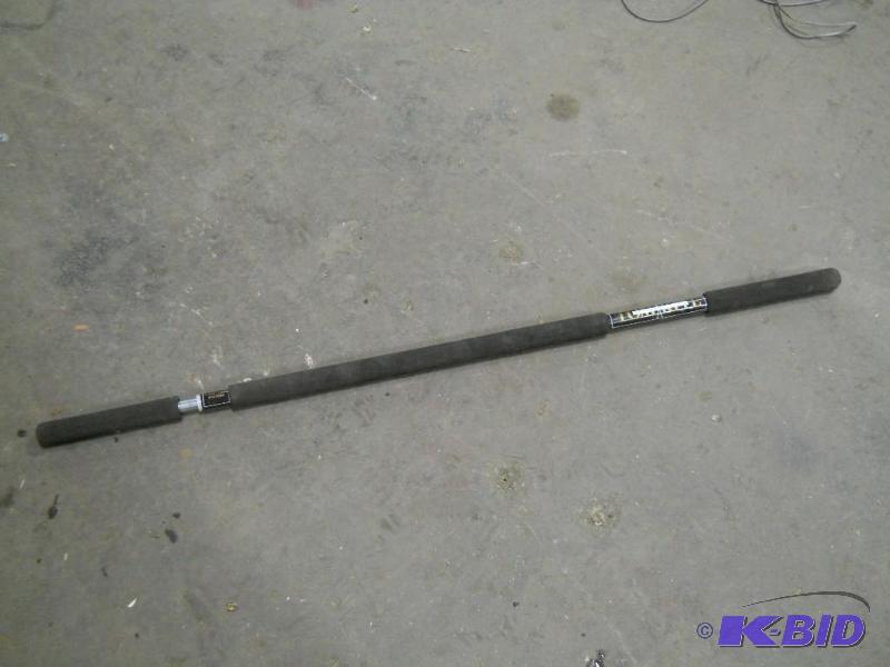 lot 36 image: Tom Kite Golf Pro Distance Stick