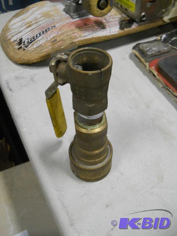 lot 85 image: Brass Valve. Cracked.