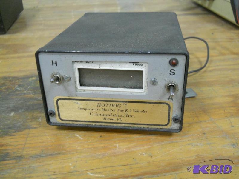 lot 9 image: Criminalistics Hotdog K9 Temperature Monitor