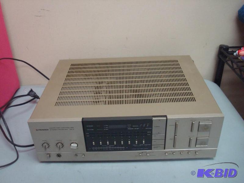 lot 113 image: Vintage Pioneer Receiver&nbspUntested, Power...