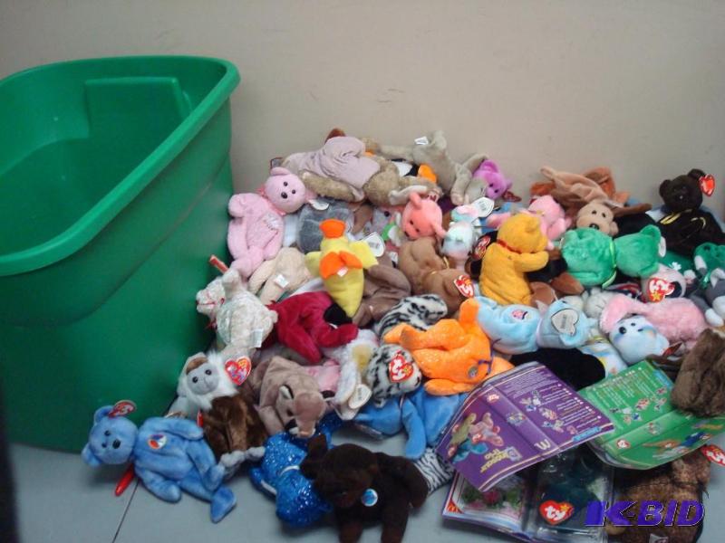 lot 95 image: Huge Lot Of Beanie Babies 50, May Show Some ...